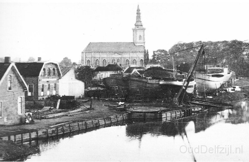 Afwateringskanaal werf 1.jpg